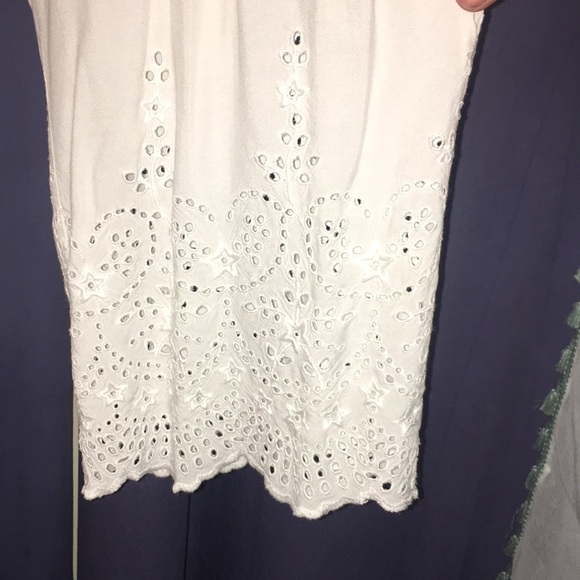 Bohemian White Jumpsuit with Detailing - Picture 4 of 7